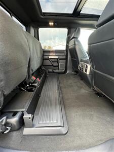 2022 Ford F-250 Super Duty Lariat   - Photo 19 - Macomb, IL 61455