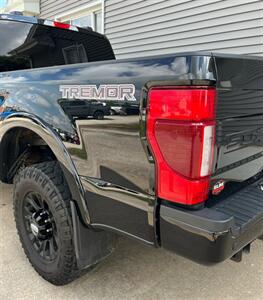 2022 Ford F-250 Super Duty Lariat   - Photo 12 - Macomb, IL 61455