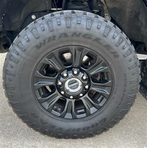 2022 Ford F-250 Super Duty Lariat   - Photo 4 - Macomb, IL 61455