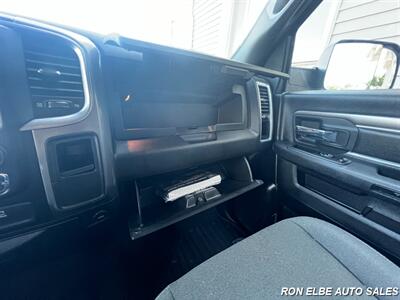 2022 RAM 1500 Classic Warlock - Photo 20 - Macomb, IL 61455