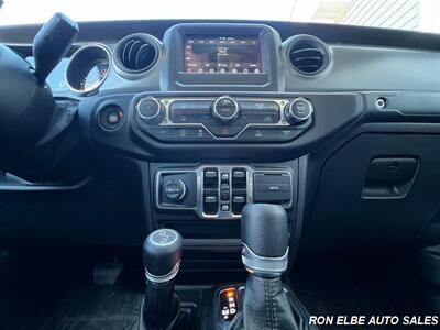 2022 Jeep Gladiator Sport   - Photo 17 - Macomb, IL 61455