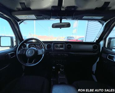 2022 Jeep Gladiator Sport   - Photo 14 - Macomb, IL 61455