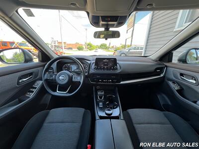 2023 Nissan Rogue SV   - Photo 15 - Macomb, IL 61455