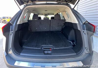 2023 Nissan Rogue SV   - Photo 14 - Macomb, IL 61455