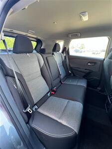 2023 Nissan Rogue SV   - Photo 12 - Macomb, IL 61455