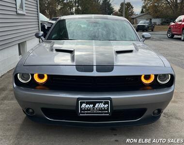 2017 Dodge Challenger R/T   - Photo 6 - Macomb, IL 61455