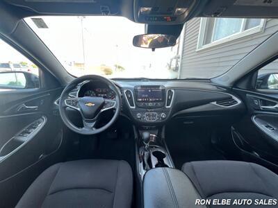 2024 Chevrolet Malibu LT   - Photo 15 - Macomb, IL 61455