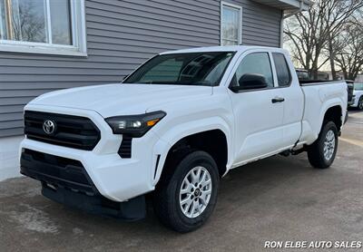 2024 Toyota Tacoma SR   - Photo 2 - Macomb, IL 61455
