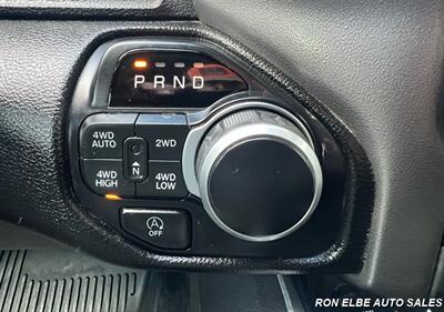2019 RAM 1500 Big Horn   - Photo 21 - Macomb, IL 61455