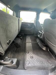 2019 RAM 1500 Big Horn   - Photo 14 - Macomb, IL 61455