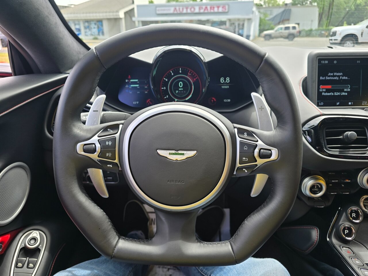 2020 Aston Martin Vantage - Photo 10 - Red Bank, NJ 07701