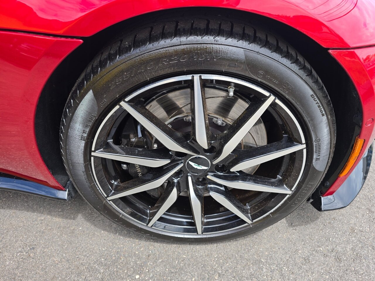 2020 Aston Martin Vantage - Photo 40 - Red Bank, NJ 07701