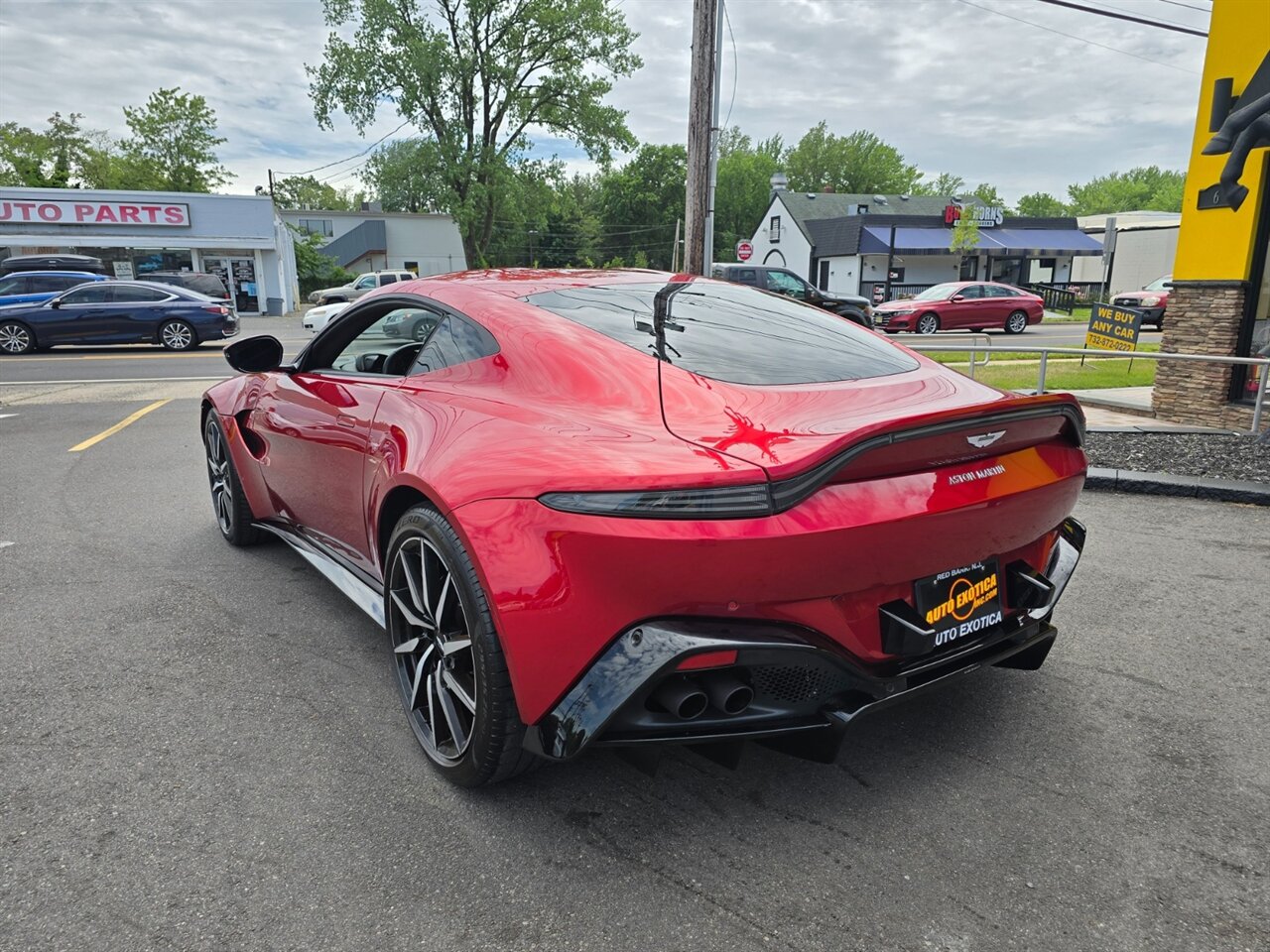 2020 Aston Martin Vantage - Photo 6 - Red Bank, NJ 07701