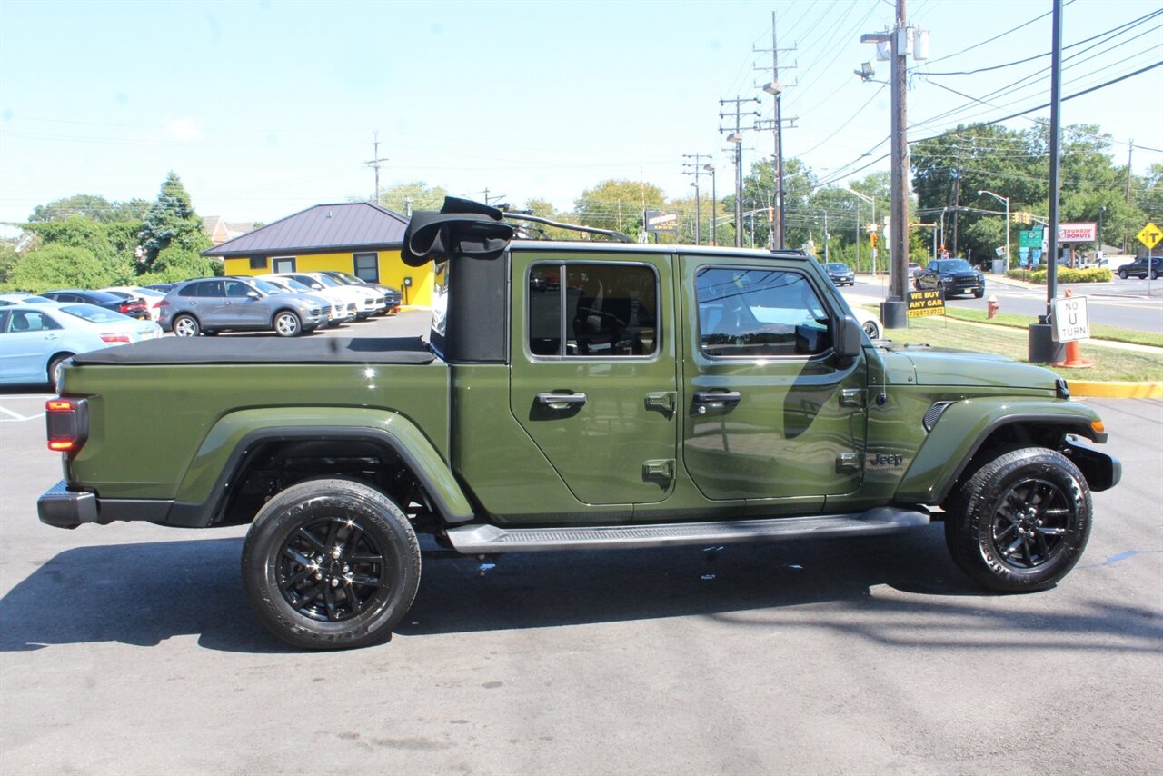 2021 Jeep Gladiator Sport S - Photo 22 - Red Bank, NJ 07701