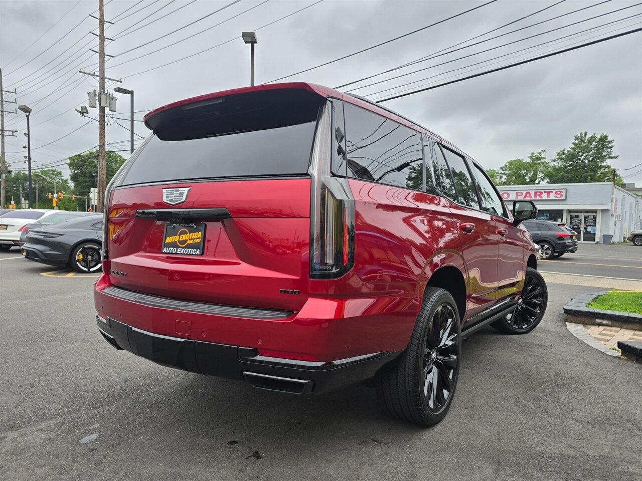 2026 Cadillac Escalade Sport Platinum - Photo 2 - Red Bank, NJ 07701