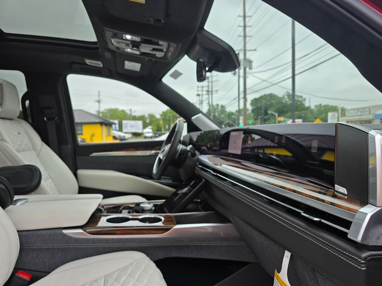 2026 Cadillac Escalade Sport Platinum - Photo 34 - Red Bank, NJ 07701