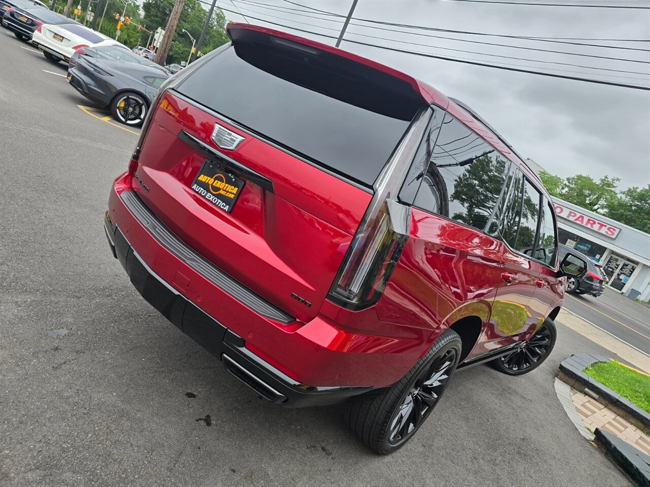 2026 Cadillac Escalade Sport Platinum - Photo 4 - Red Bank, NJ 07701