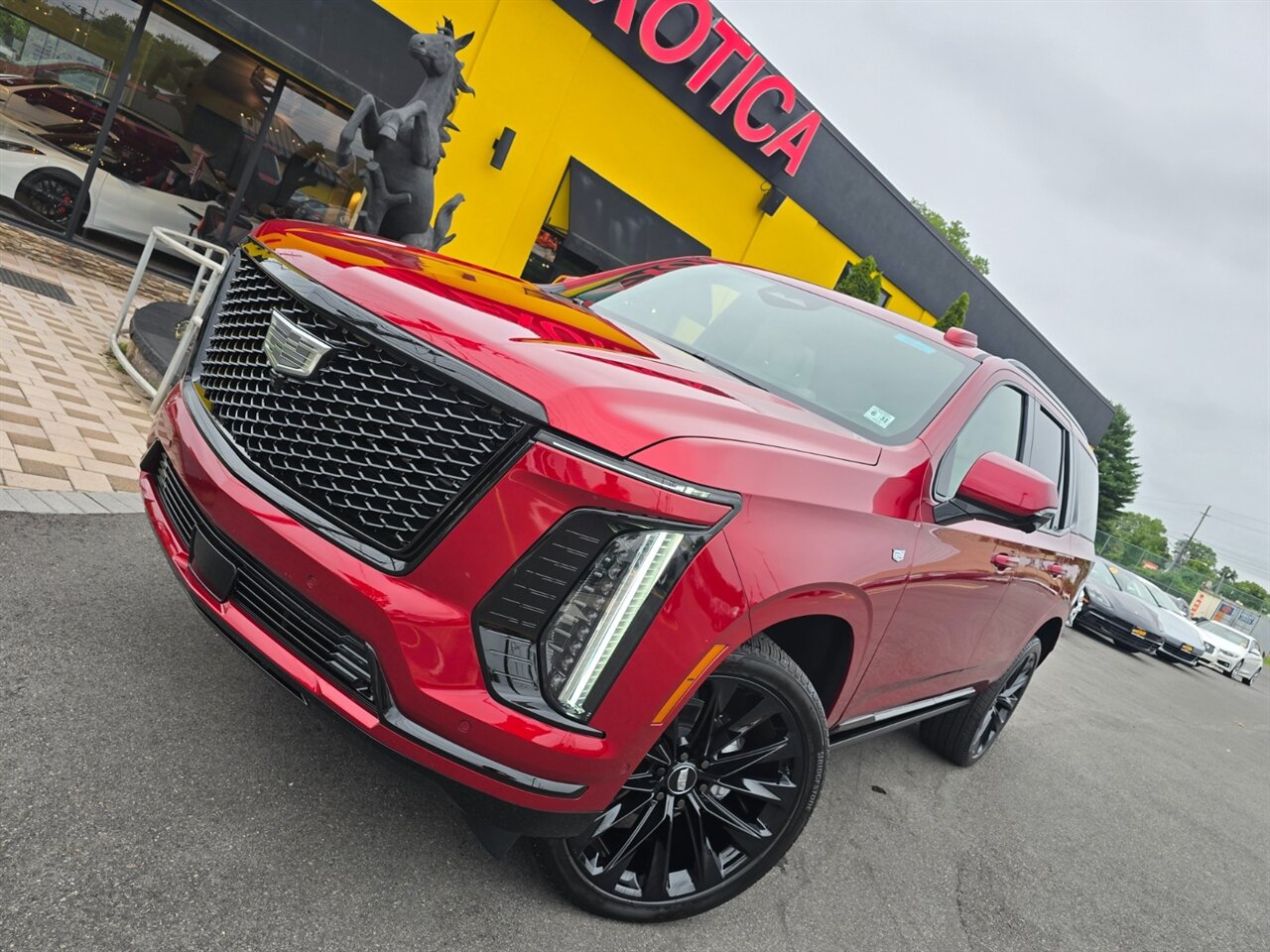 2026 Cadillac Escalade Sport Platinum - Photo 3 - Red Bank, NJ 07701