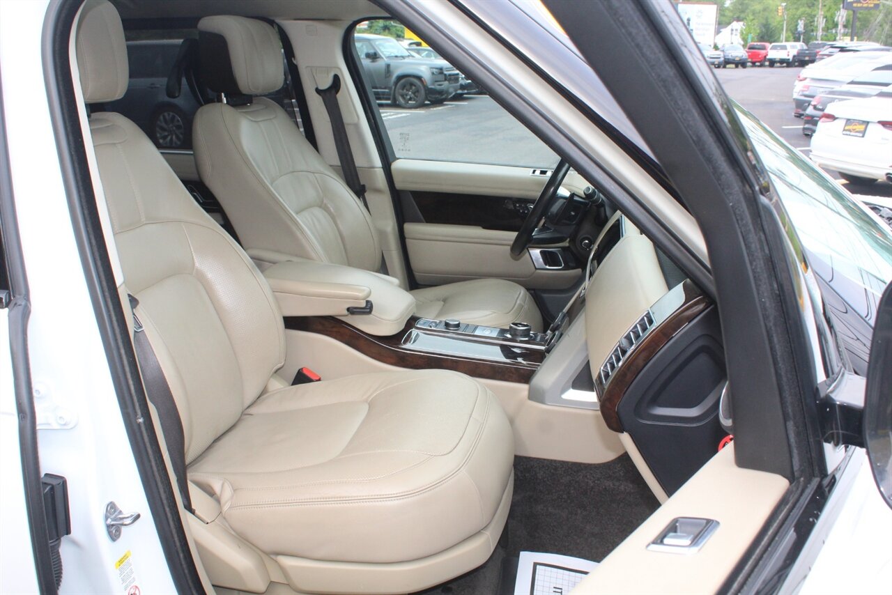 2018 Land Rover Range Rover Supercharged LWB - Photo 18 - Red Bank, NJ 07701