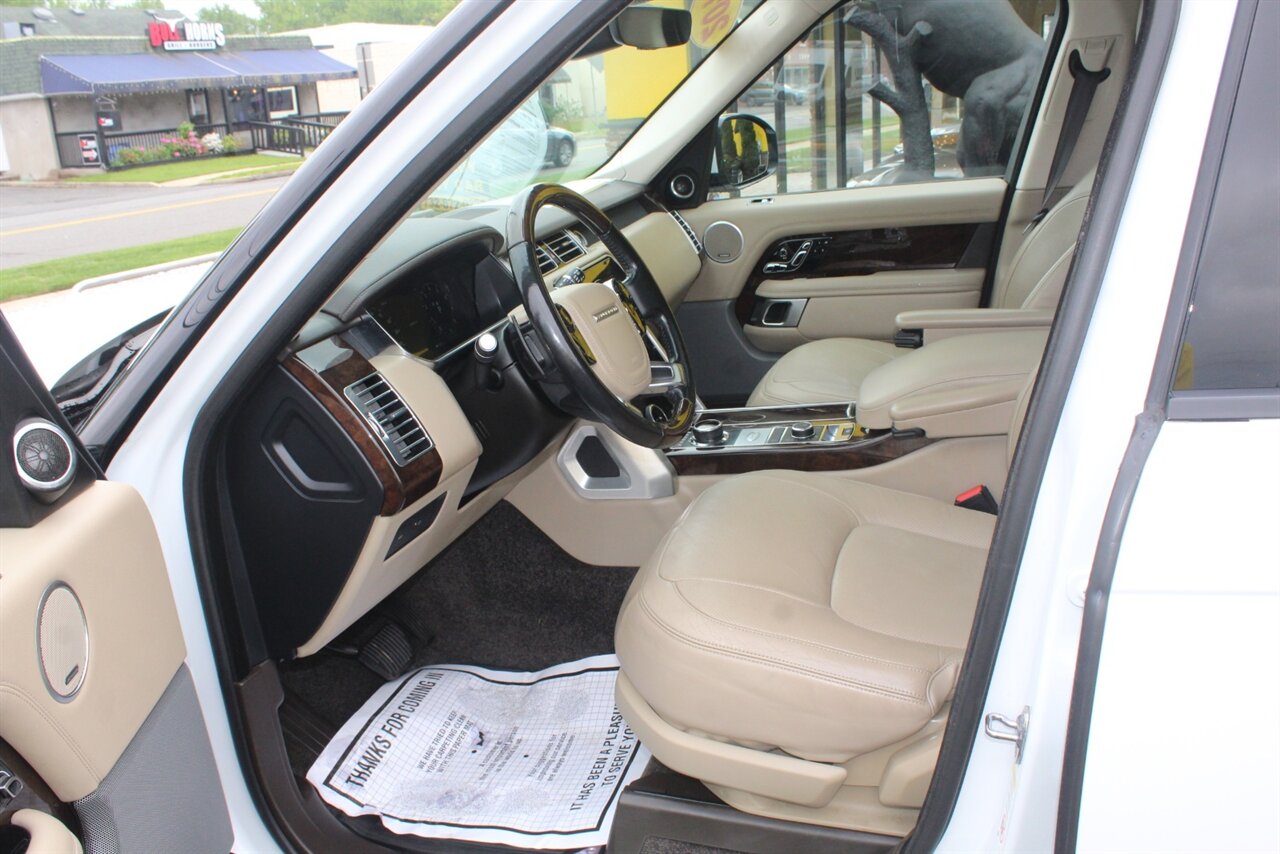 2018 Land Rover Range Rover Supercharged LWB - Photo 15 - Red Bank, NJ 07701