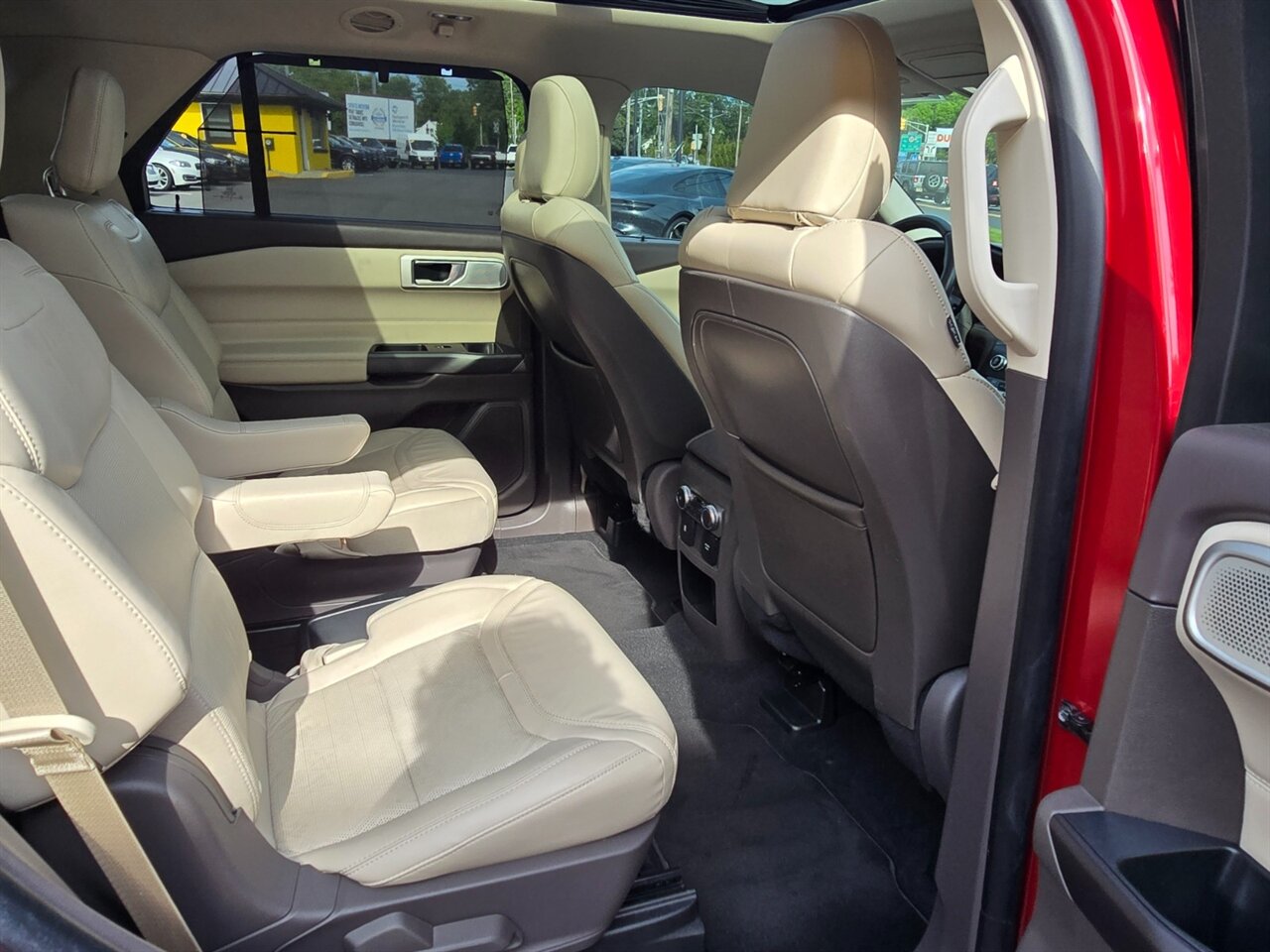 2020 Ford Explorer Platinum - Photo 18 - Red Bank, NJ 07701