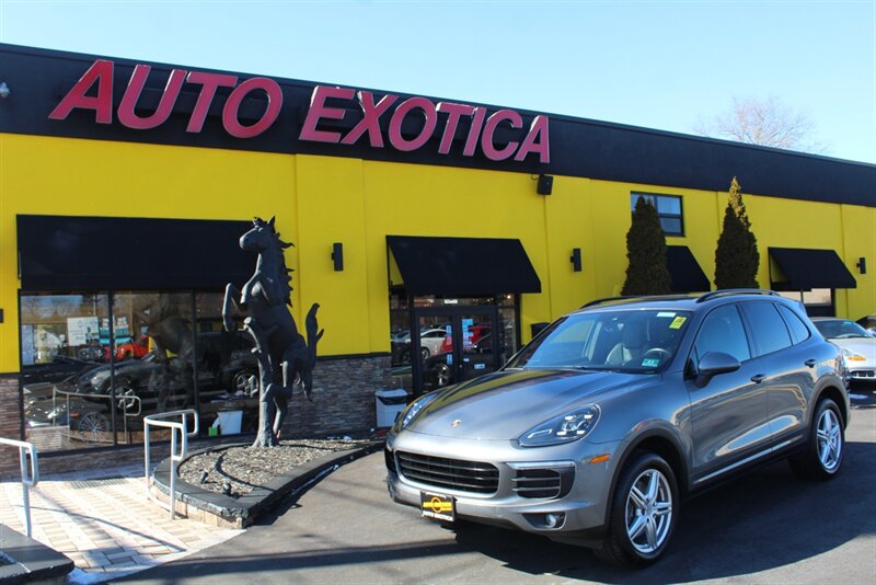 2018 Porsche Cayenne Platinum Edition  