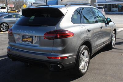 2018 Porsche Cayenne Platinum Edition   - Photo 3 - Red Bank, NJ 07701