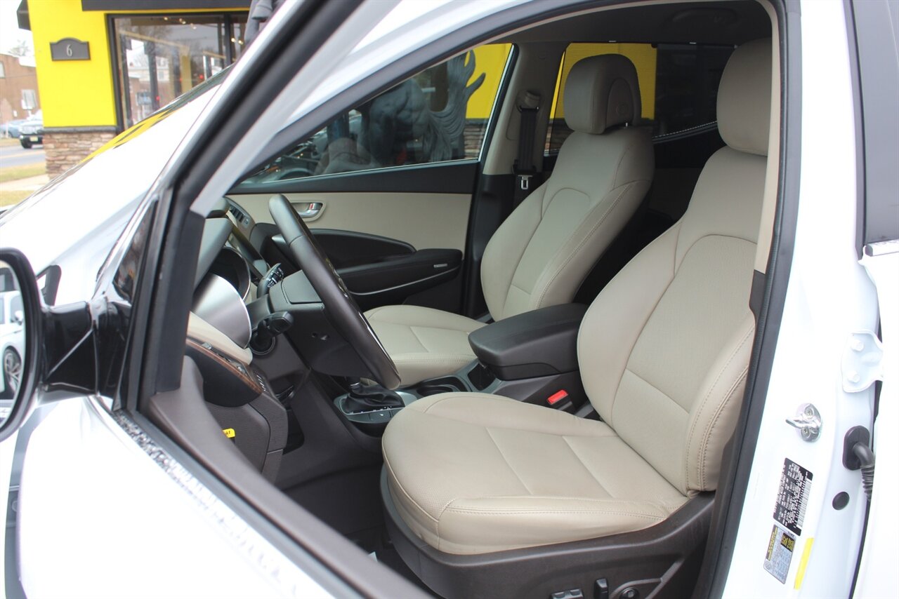 2018 Hyundai Santa Fe Sport 2.4L - Photo 10 - Red Bank, NJ 07701