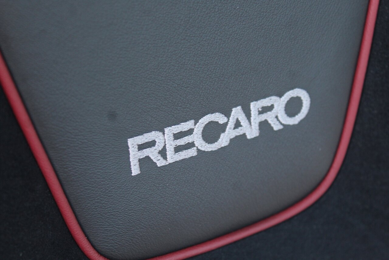 2019 Subaru WRX STI photo 11