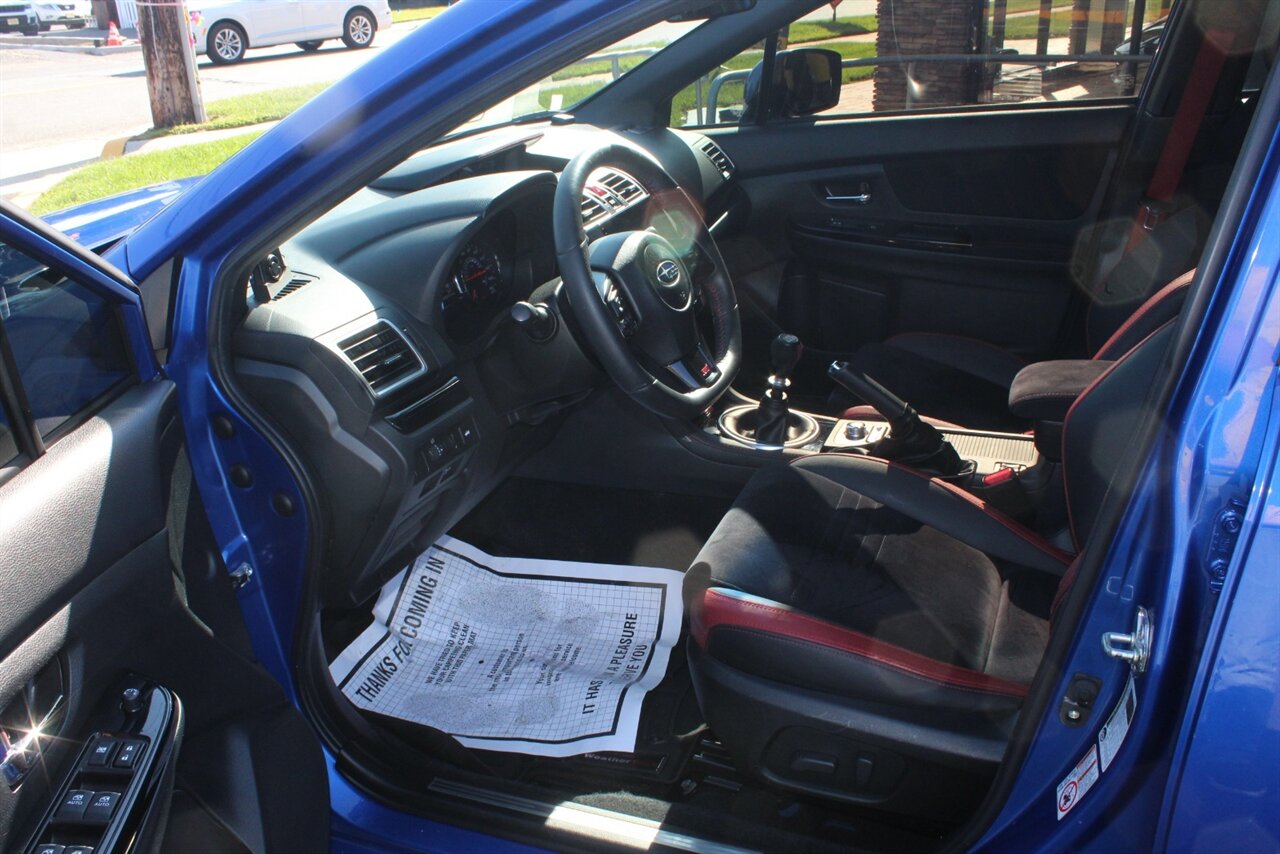 2019 Subaru WRX STI photo 12