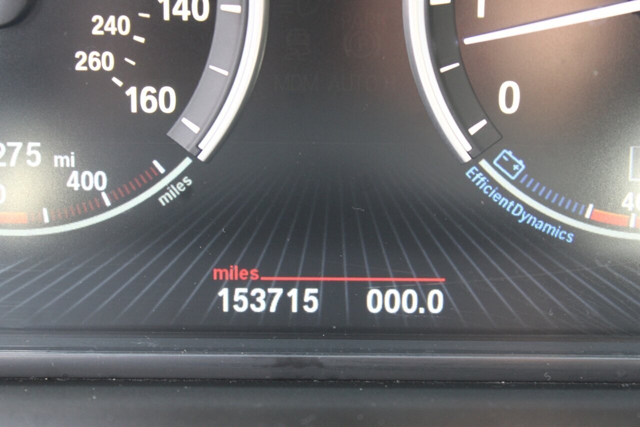 2016 BMW 535i xDrive - Photo 5 - Red Bank, NJ 07701