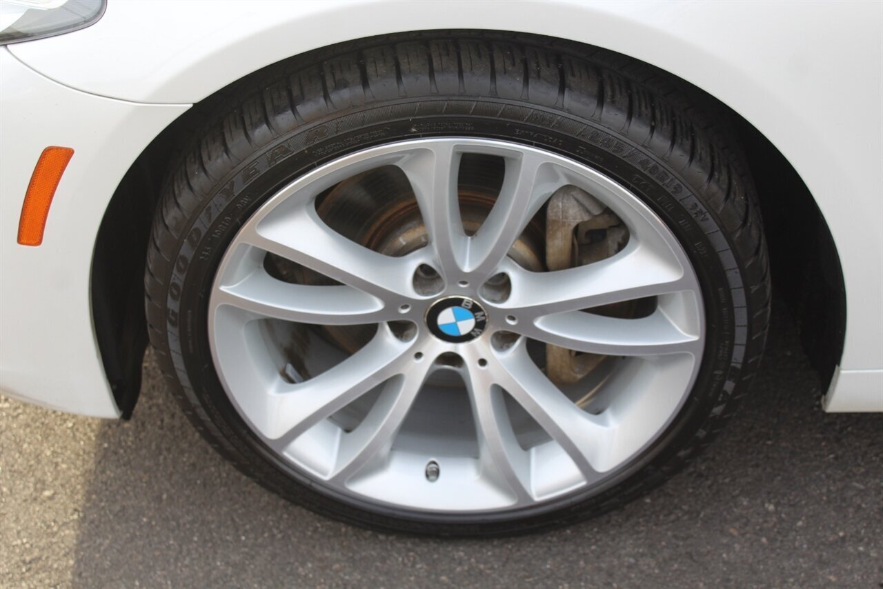 2016 BMW 535i xDrive - Photo 28 - Red Bank, NJ 07701