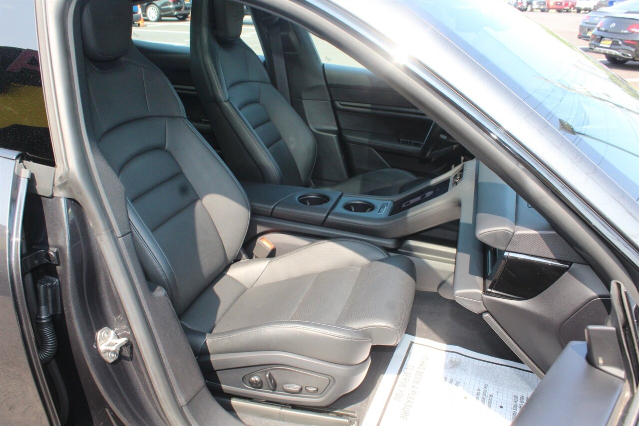 2021 Porsche Taycan 4S - Photo 18 - Red Bank, NJ 07701