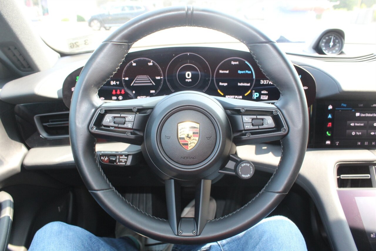 2021 Porsche Taycan 4S - Photo 6 - Red Bank, NJ 07701