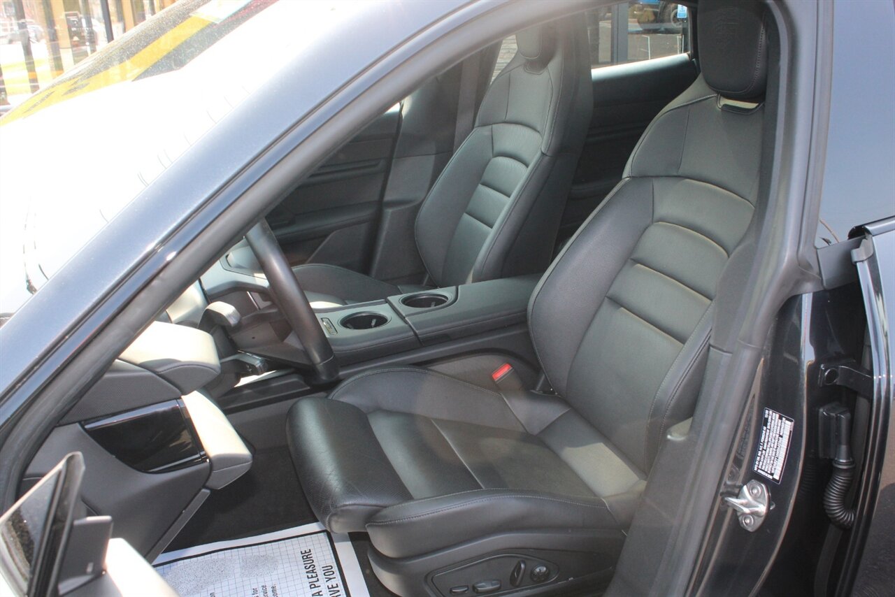 2021 Porsche Taycan 4S - Photo 16 - Red Bank, NJ 07701
