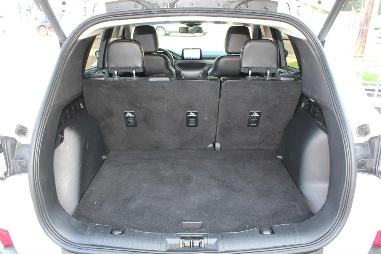 2020 Ford Escape Titanium - Photo 21 - Red Bank, NJ 07701