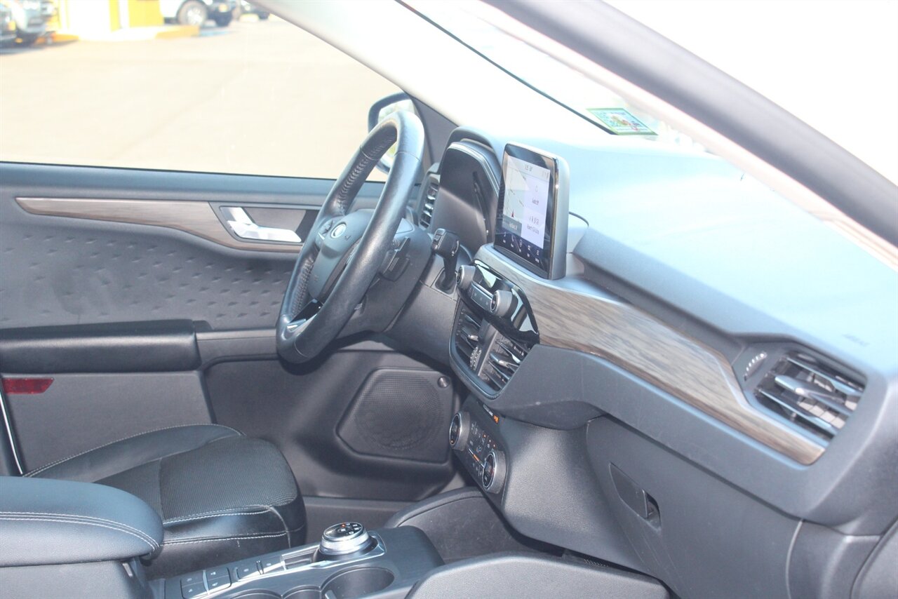 2020 Ford Escape Titanium - Photo 20 - Red Bank, NJ 07701