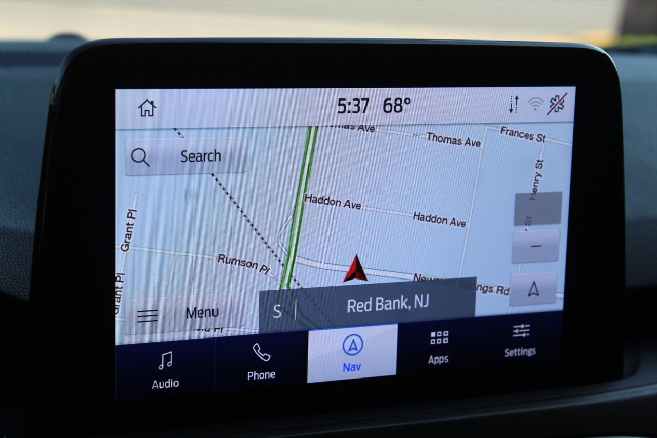 2020 Ford Escape Titanium - Photo 10 - Red Bank, NJ 07701