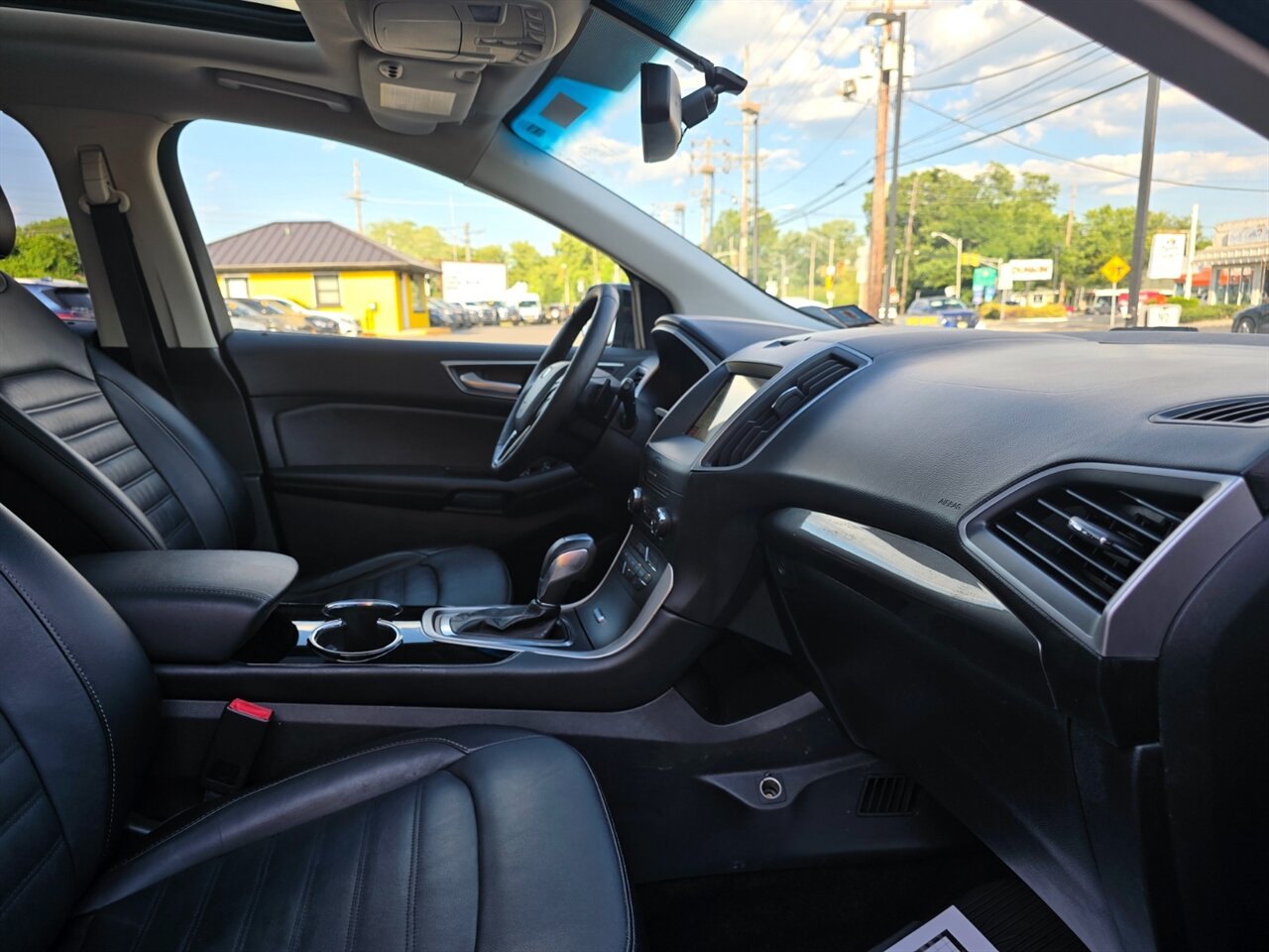 2018 Ford Edge SEL - Photo 18 - Red Bank, NJ 07701