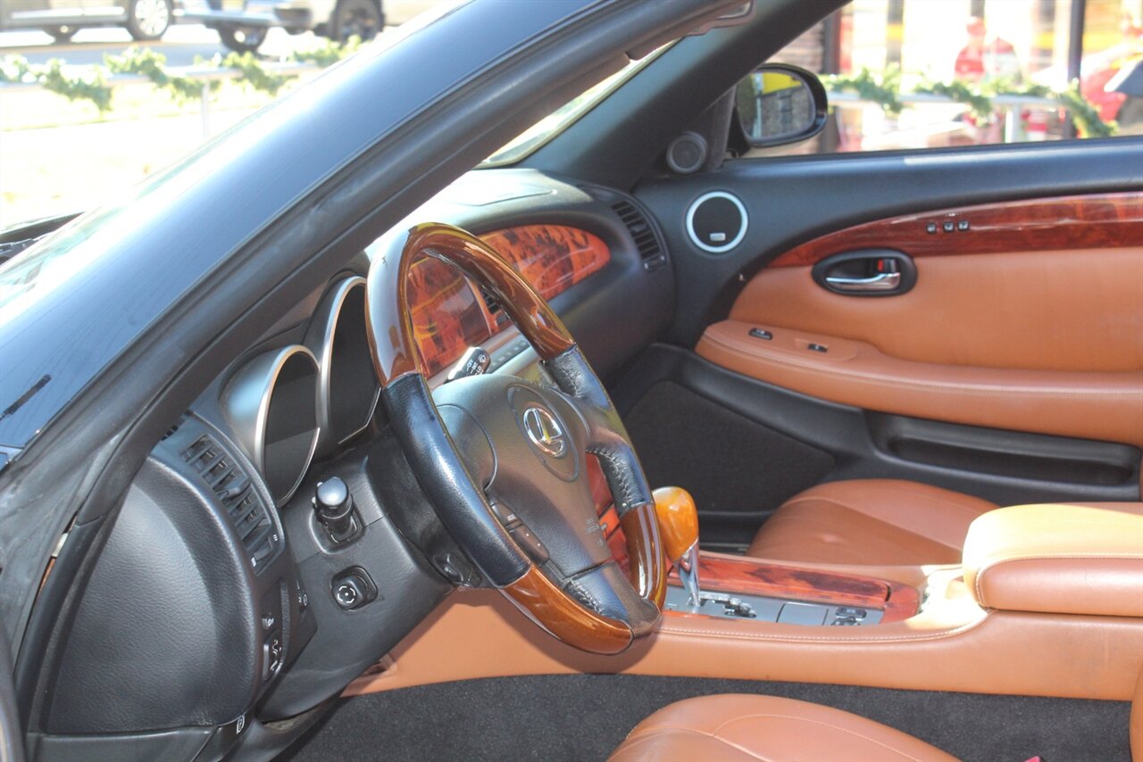 2006 Lexus SC 430 photo 17