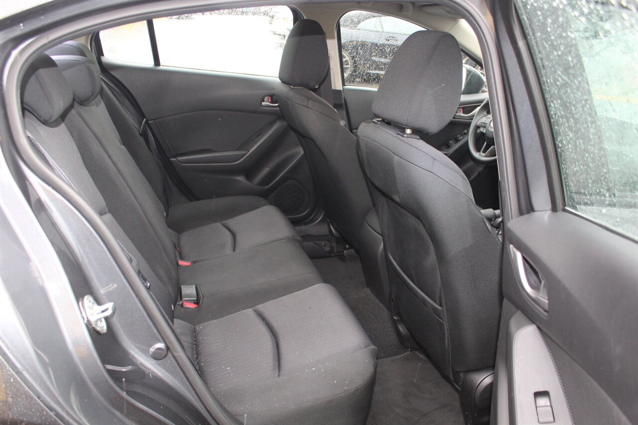 2014 Mazda Mazda3 i Sport - Photo 12 - Red Bank, NJ 07701