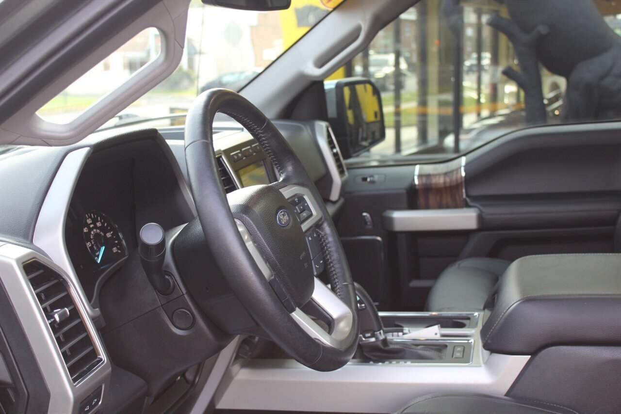 2018 Ford F-150 Lariat - Photo 18 - Red Bank, NJ 07701