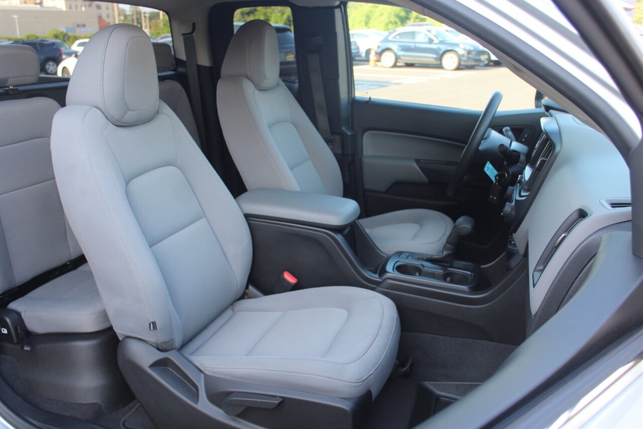 2019 Chevrolet Colorado Work Truck - Photo 12 - Red Bank, NJ 07701