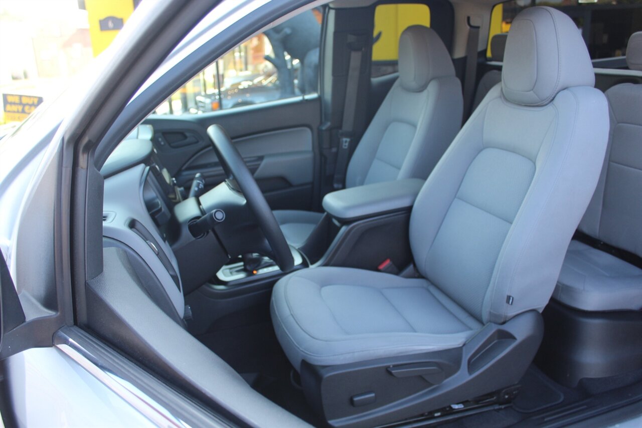 2019 Chevrolet Colorado Work Truck - Photo 10 - Red Bank, NJ 07701