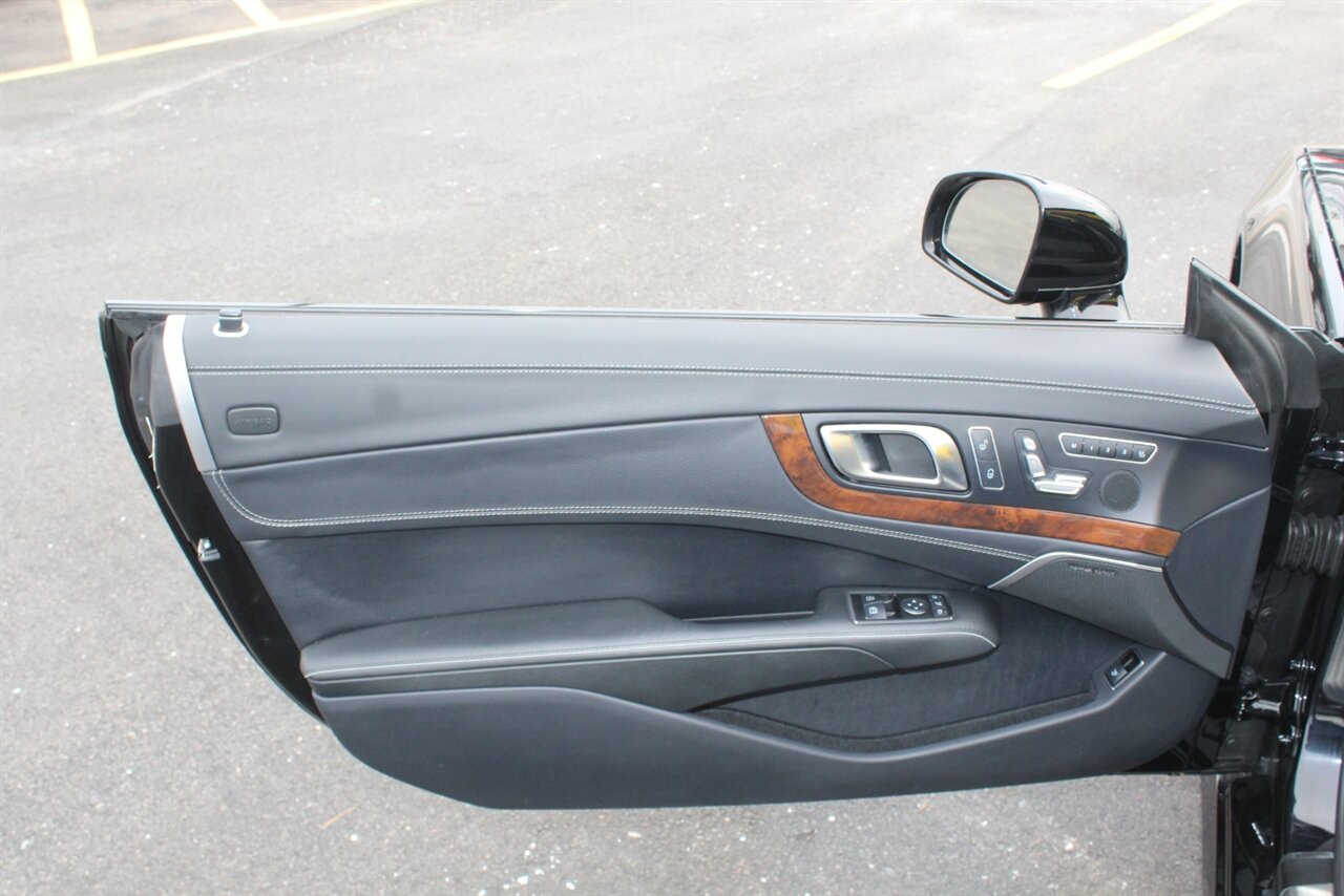 2013 Mercedes-Benz SL 550 - Photo 22 - Red Bank, NJ 07701