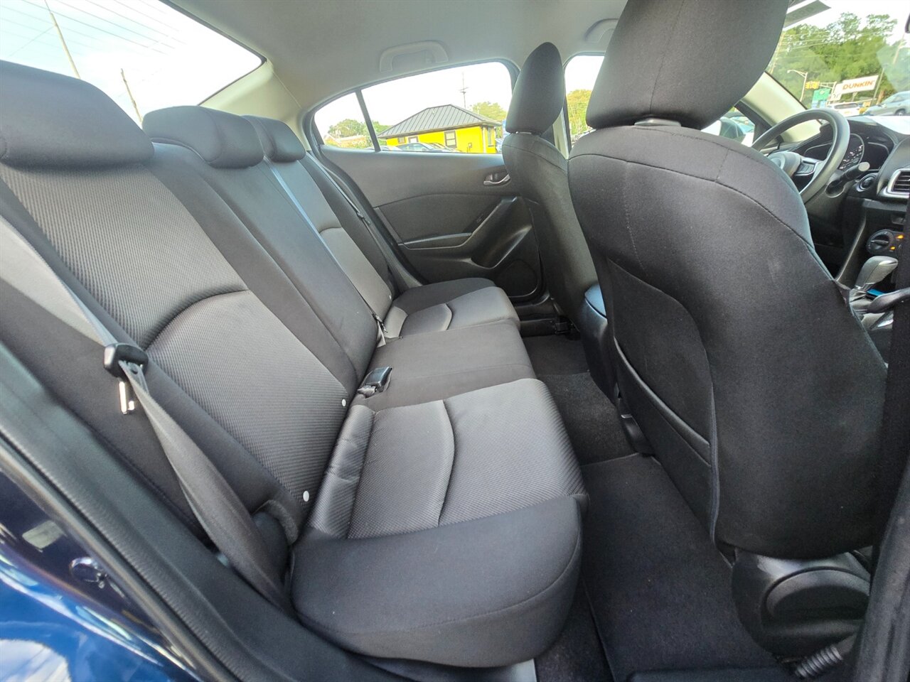 2017 Mazda Mazda3 Sport - Photo 15 - Red Bank, NJ 07701