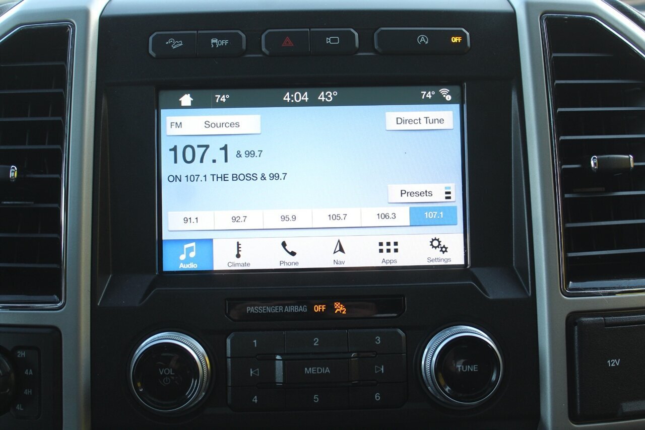 2018 Ford F-150 Lariat - Photo 7 - Red Bank, NJ 07701