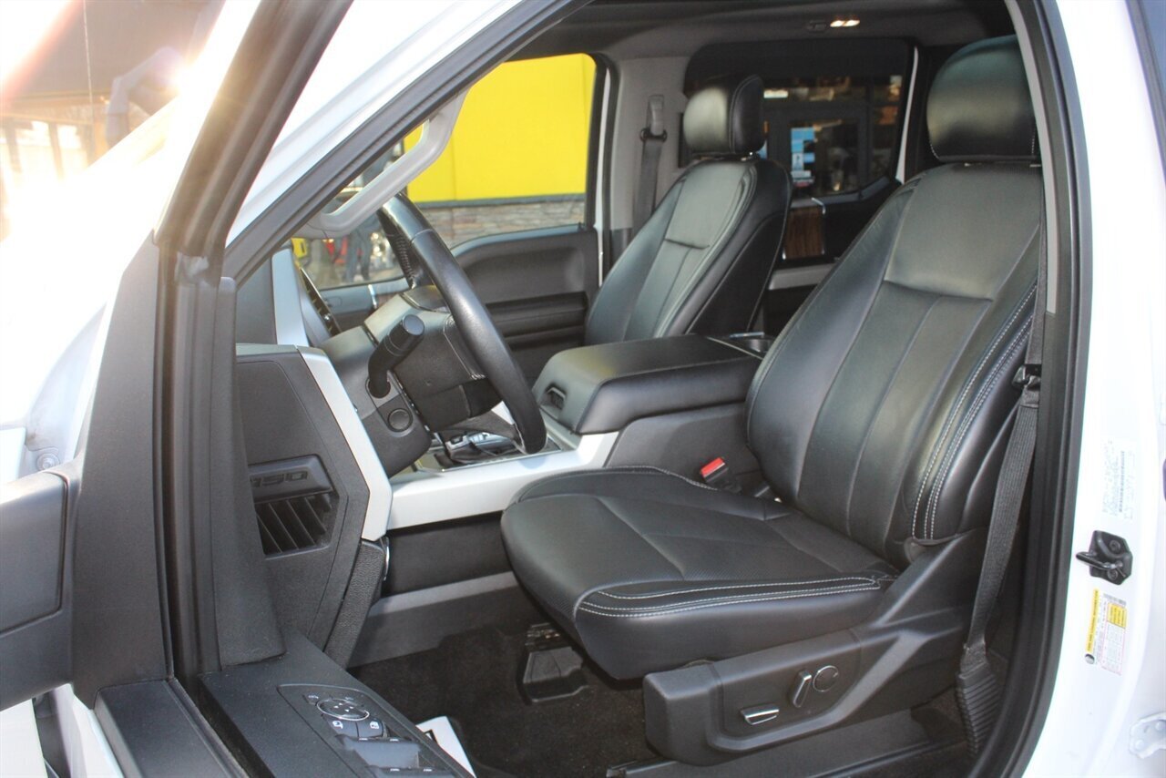 2018 Ford F-150 Lariat - Photo 14 - Red Bank, NJ 07701