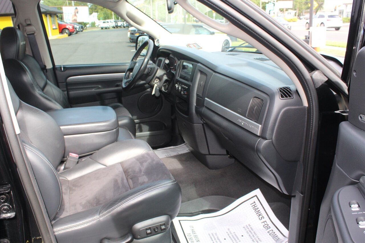 2005 Dodge Ram 1500 SRT-10 Quad Cab - Photo 16 - Red Bank, NJ 07701