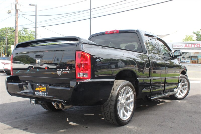 2005 Dodge Ram 1500 SRT-10 Quad Cab  